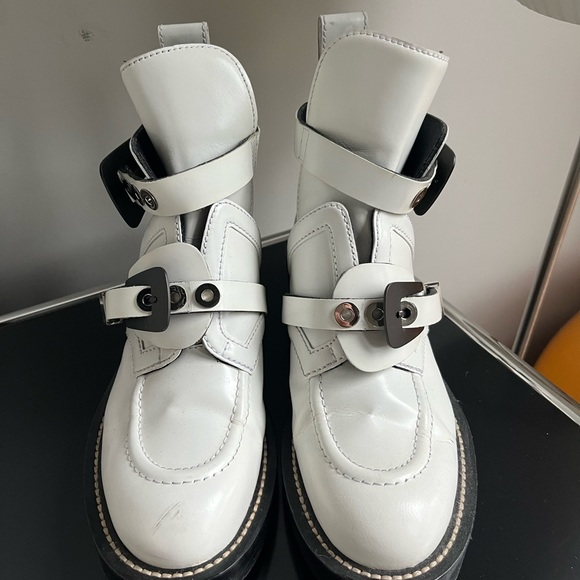 Balenciaga Ceinture Boots by Nicholas Ghesquiere - Picture 3 of 7
